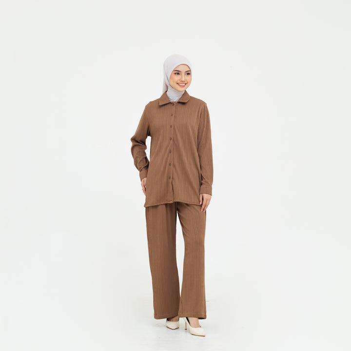 #color_brown