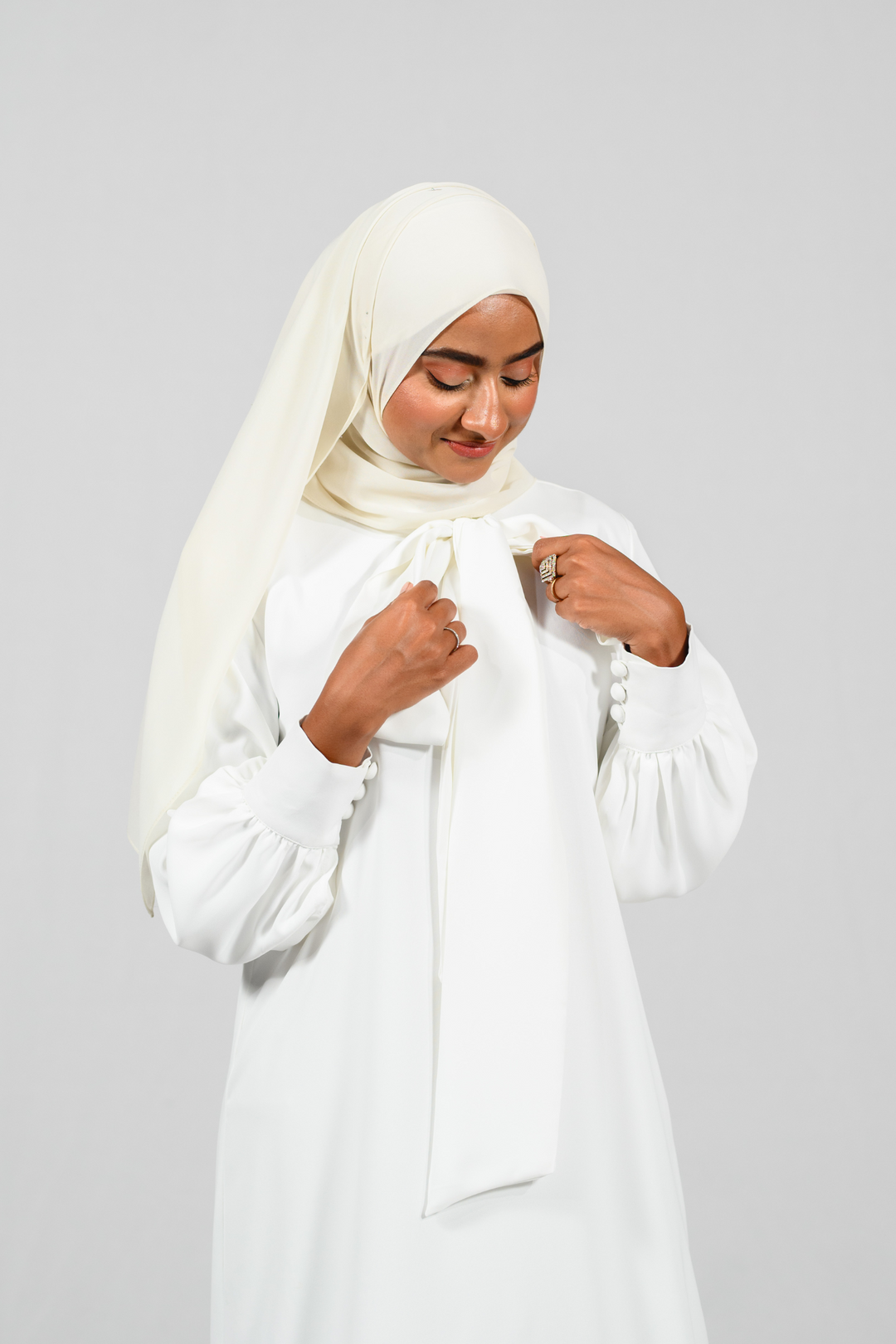 Sidra Abaya